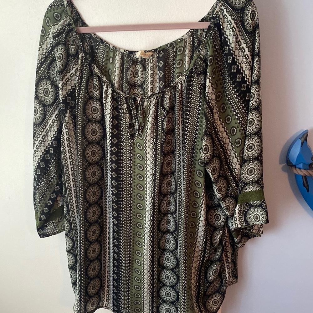 Beautiful green Spade and Heart top, 3X